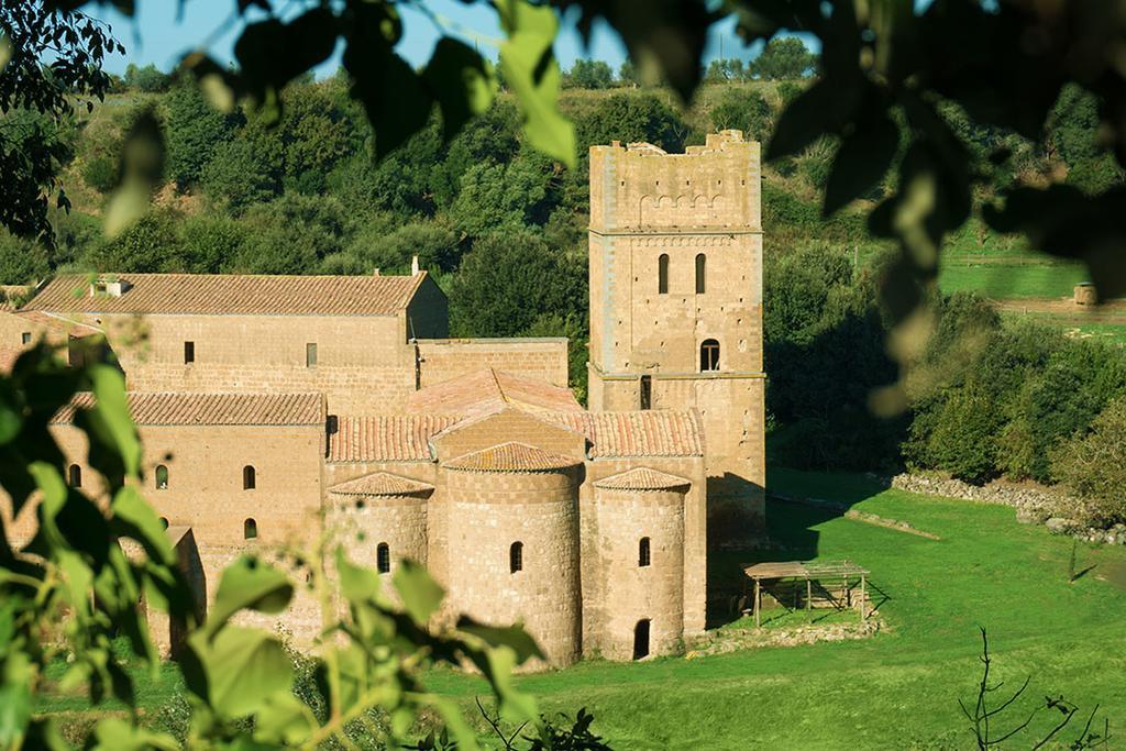 Agriturismo San Giusto Hotel Tuscania Luaran gambar