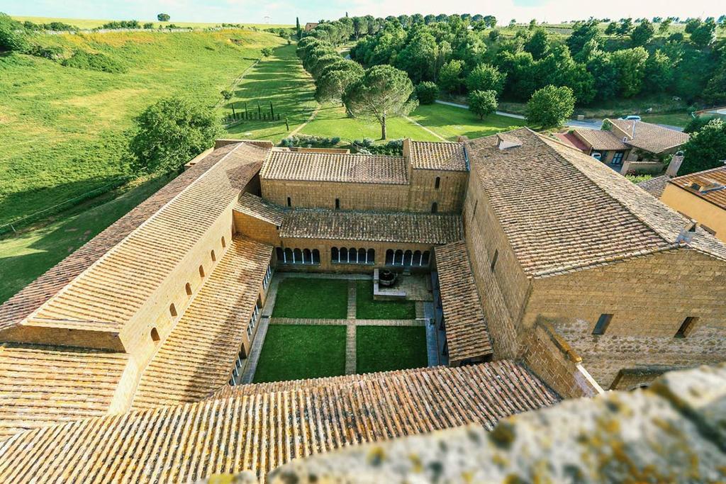 Agriturismo San Giusto Hotel Tuscania Luaran gambar