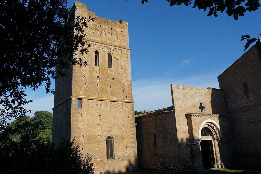 Agriturismo San Giusto Hotel Tuscania Luaran gambar